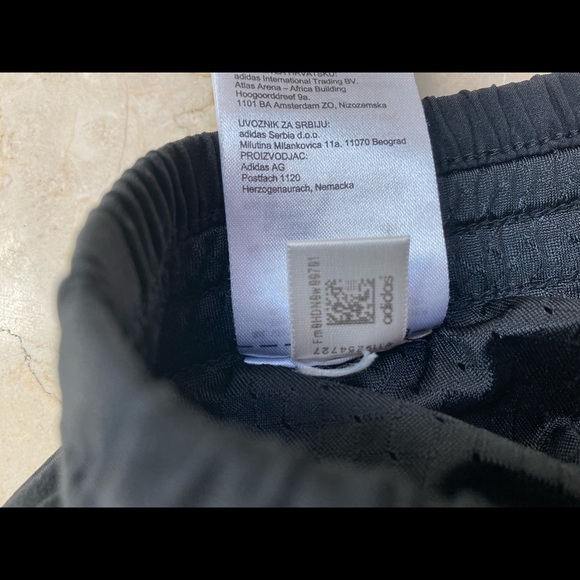 Adidas Energy Running Reflective 7” Short - Picture 15 of 16